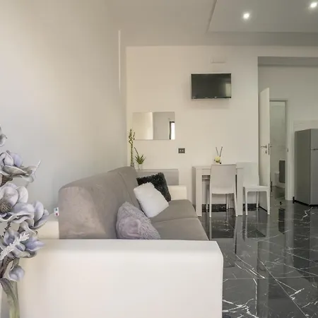 Casa Birmano Nyaraló Taranto