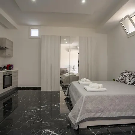 Casa Birmano *